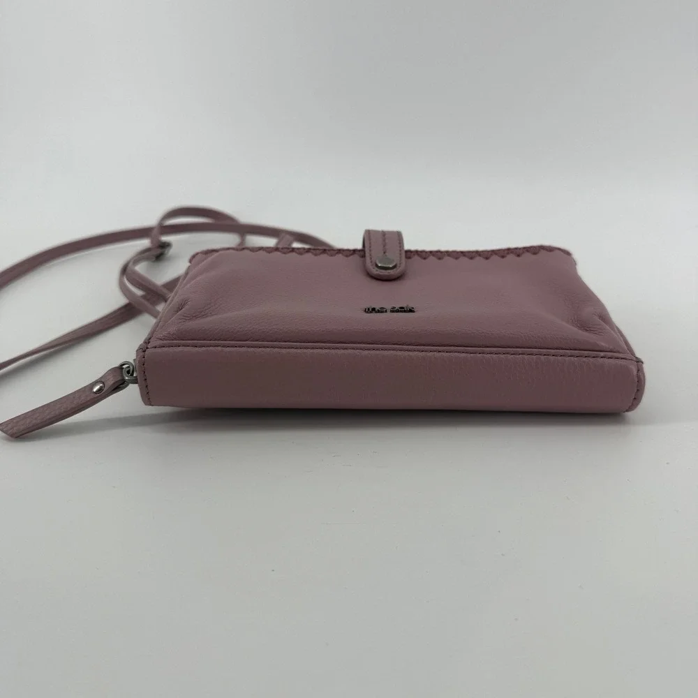The Sak Iris Smartphone Wallet Rosewood Leather Crossbody Bag Wristlet Clutch